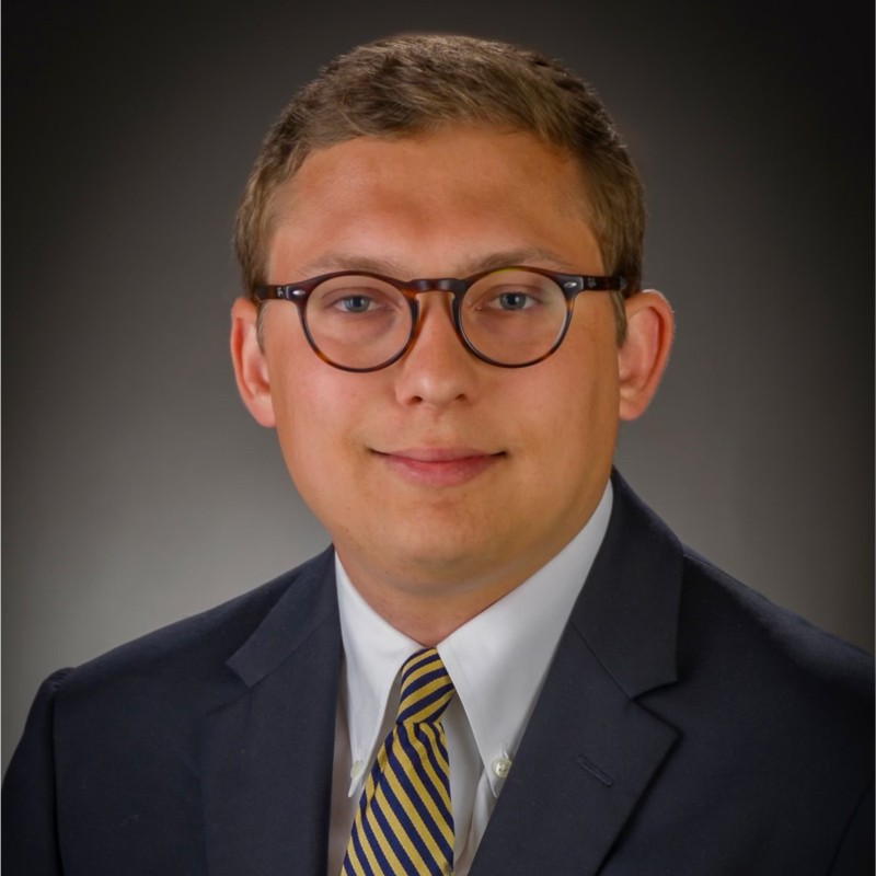 Headshot of Bo Pettegrew<br />
Sponsorship Co-Chair